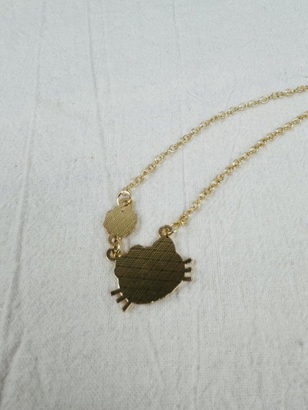 💖 Hello Kitty necklace - Picture 4 of 5